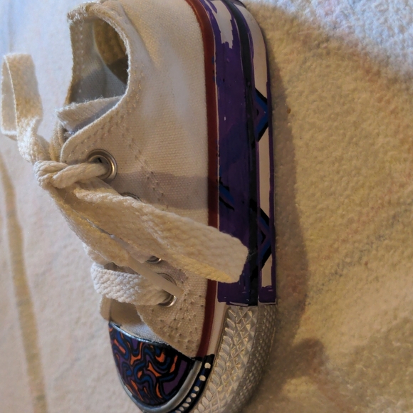 Infant Custom Converse - Picture 6 of 13